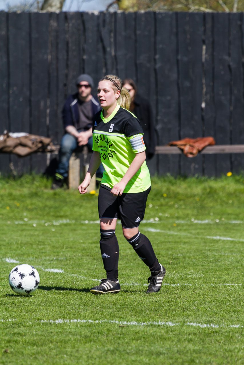 Bild 180 - Frauen SV Frisia 03 Risum Lindholm - Heider SV : Ergebnis: 8:0